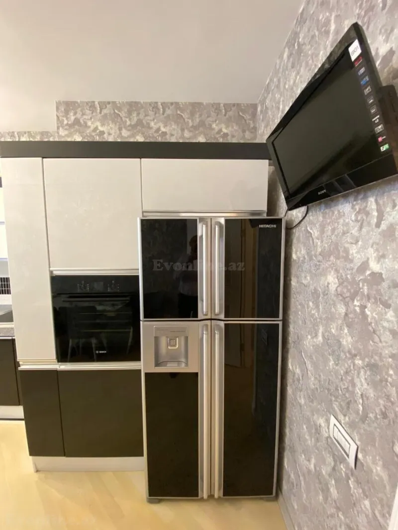 Kirayə verilir 3 otaqlı Mənzil Yeni tikili 150 m² İnşaatçılar m. - şəkil 11