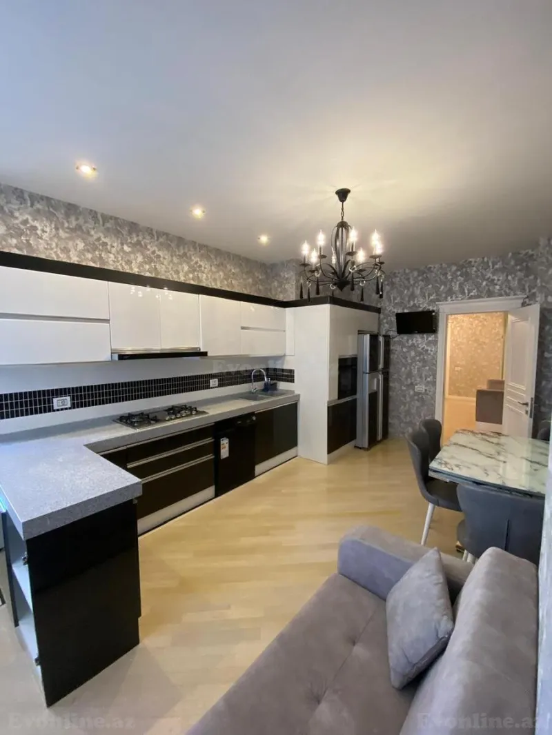 Kirayə verilir 3 otaqlı Mənzil Yeni tikili 150 m² İnşaatçılar m. - şəkil 18