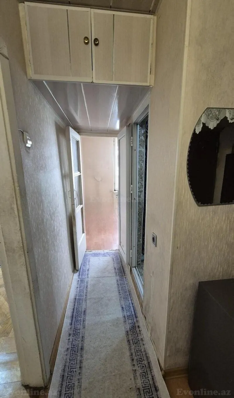 Satılır 1 otaqlı Mənzil Köhnə tikili 35 m² Yasamal - şəkil 2