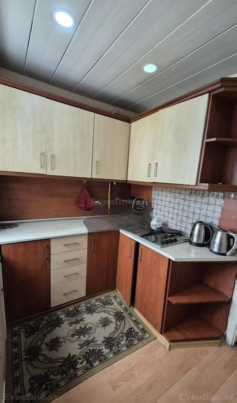 Satılır 1 otaqlı Mənzil Köhnə tikili 35 m² Yasamal - şəkil 3