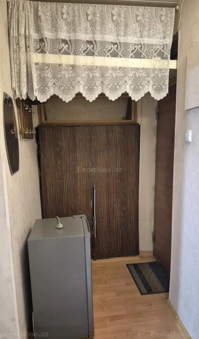 Satılır 1 otaqlı Mənzil Köhnə tikili 35 m² Yasamal - şəkil 6