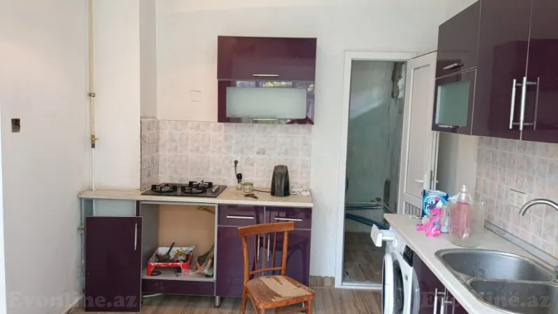 Satılır 2 otaqlı Mənzil Köhnə tikili 50 m² Əmircan - şəkil 12