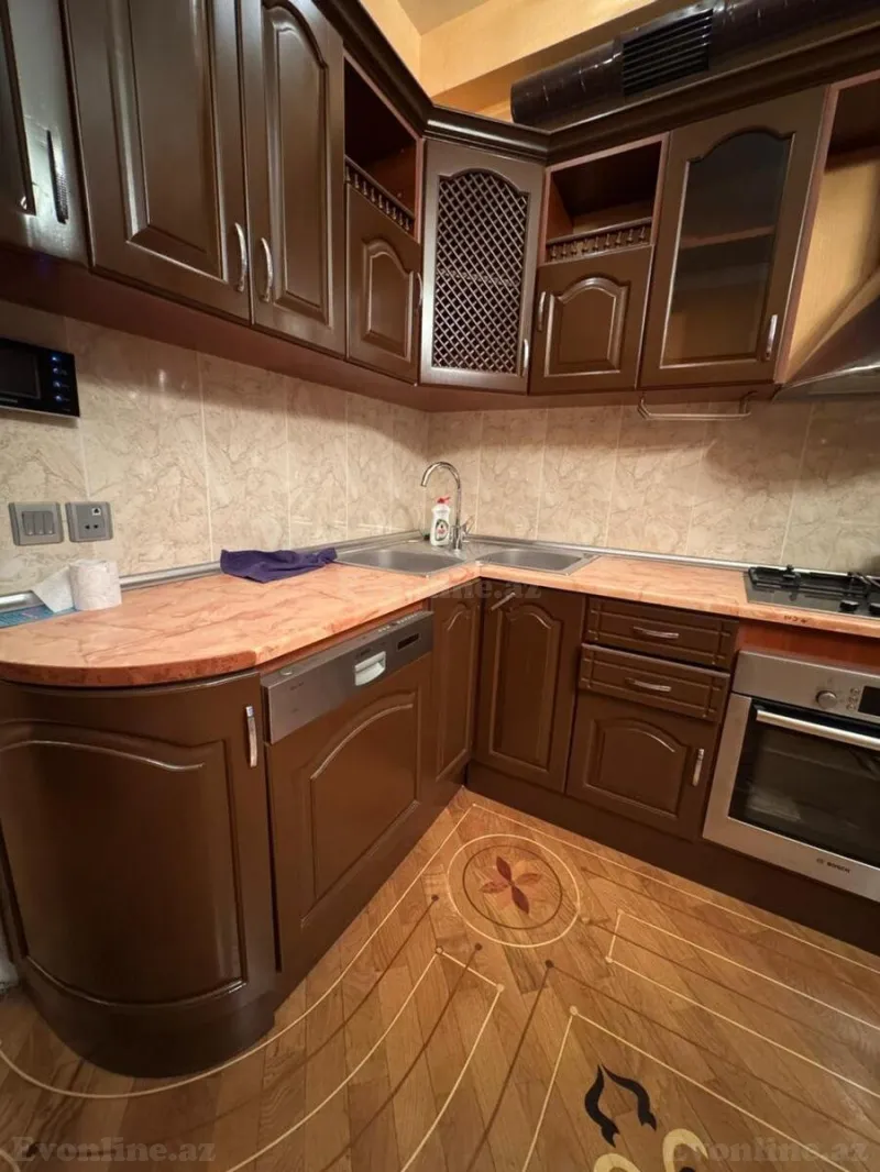 Kirayə verilir 4 otaqlı Mənzil Yeni tikili 200 m² Nəriman Nərimanov m. - şəkil 3