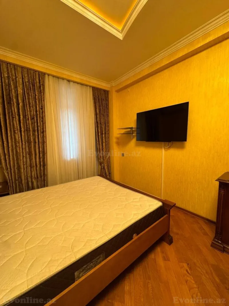 Kirayə verilir 4 otaqlı Mənzil Yeni tikili 200 m² Nəriman Nərimanov m. - şəkil 9