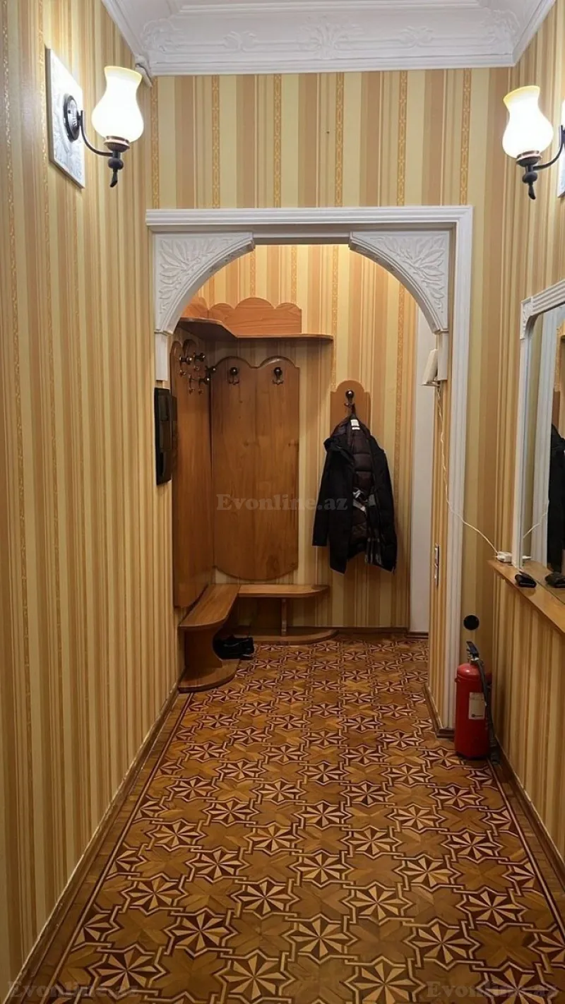 Kirayə verilir 3 otaqlı Mənzil Köhnə tikili 77 m² İçərişəhər m. - şəkil 8