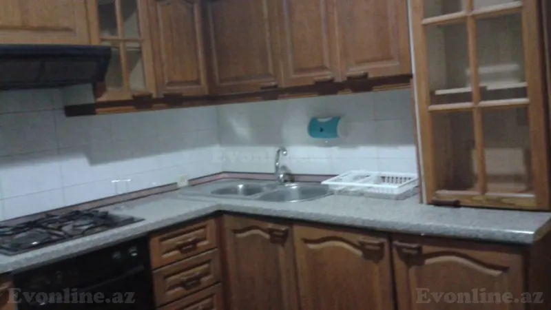 Kirayə verilir 3 otaqlı Mənzil Köhnə tikili 77 m² İçərişəhər m. - şəkil 10