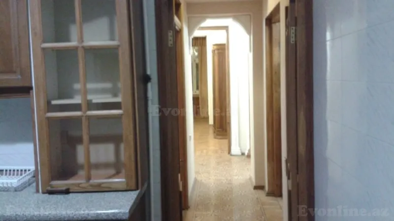 Kirayə verilir 3 otaqlı Mənzil Köhnə tikili 77 m² İçərişəhər m. - şəkil 11