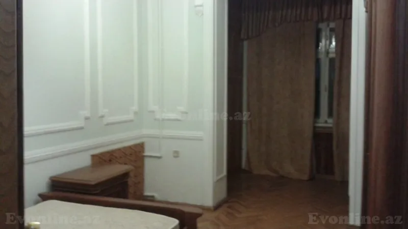 Kirayə verilir 3 otaqlı Mənzil Köhnə tikili 77 m² İçərişəhər m. - şəkil 13