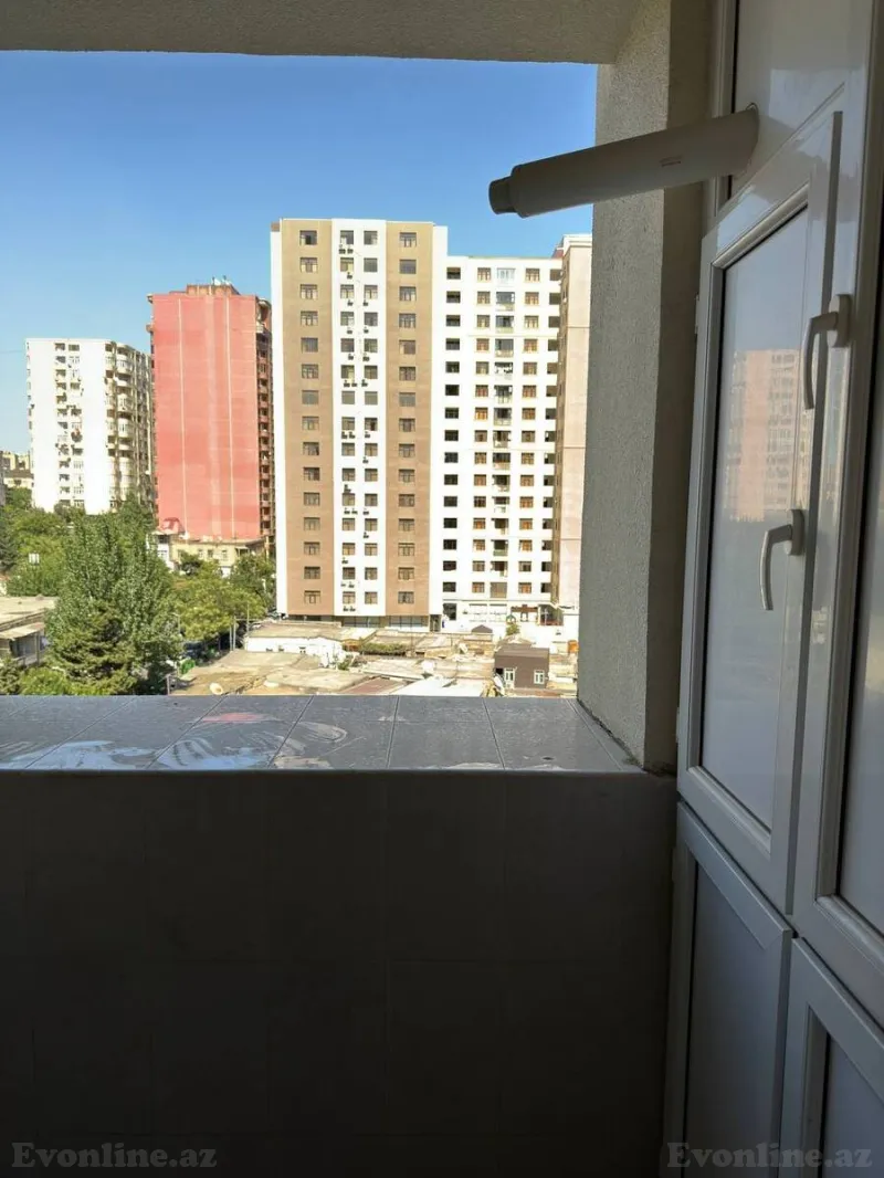 Kirayə verilir 3 otaqlı Mənzil Yeni tikili 120 m² 28 May m. - şəkil 16