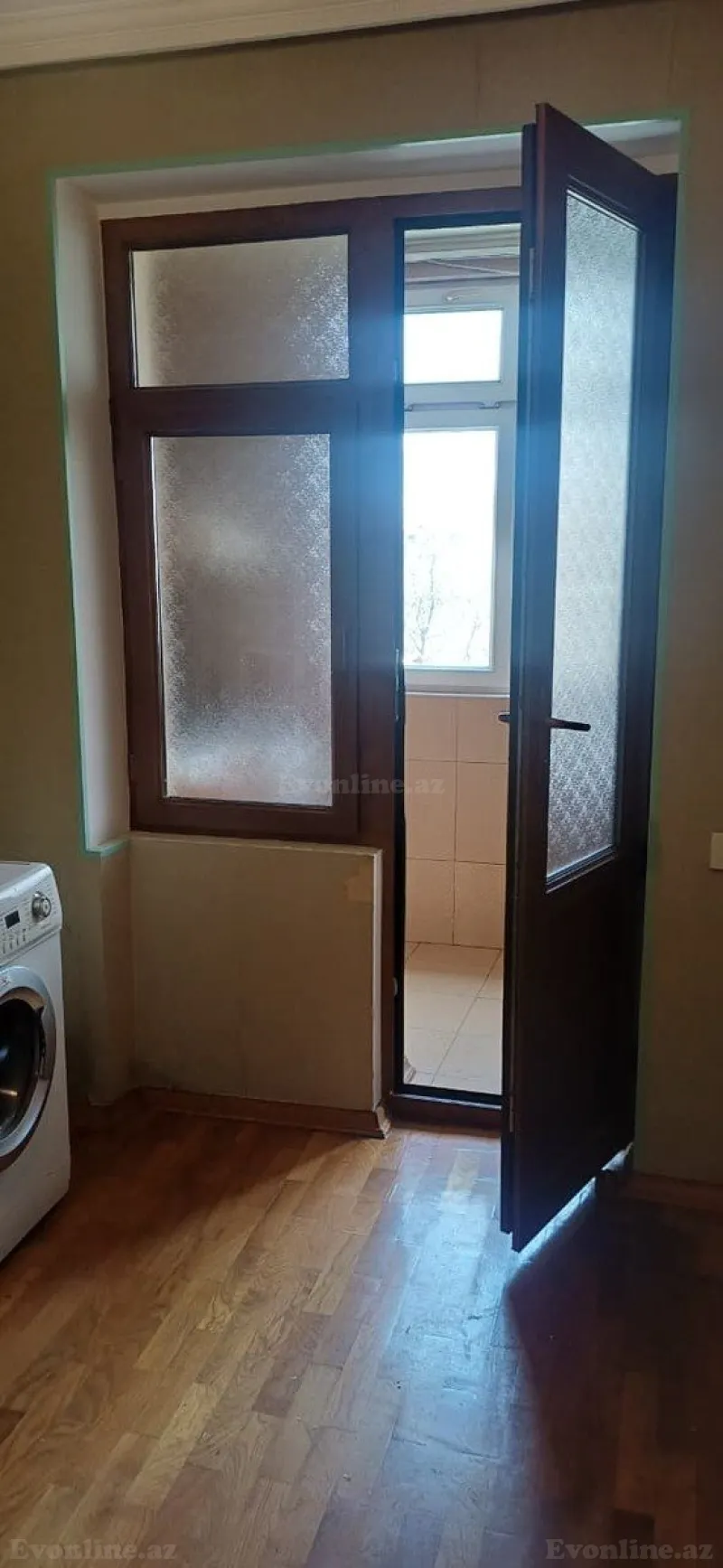 Satılır 2 otaqlı Mənzil Köhnə tikili 60 m² Qara Qarayev m. - şəkil 4