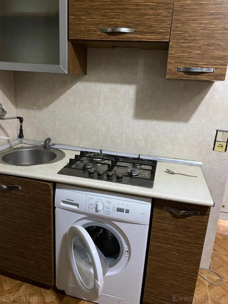 Satılır 2 otaqlı Mənzil Köhnə tikili 45 m² 2-ci mikrorayon - şəkil 6