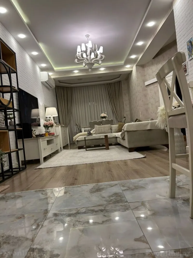 Satılır 4 otaqlı Mənzil Yeni tikili 87 m² Elmlər Akademiyası m. - şəkil 3