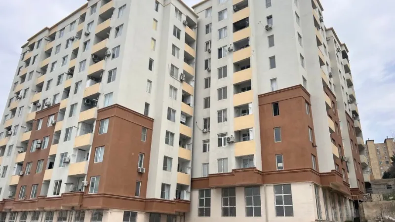 3 otaqlı Mənzil 75 m² Xətai r. Satılır