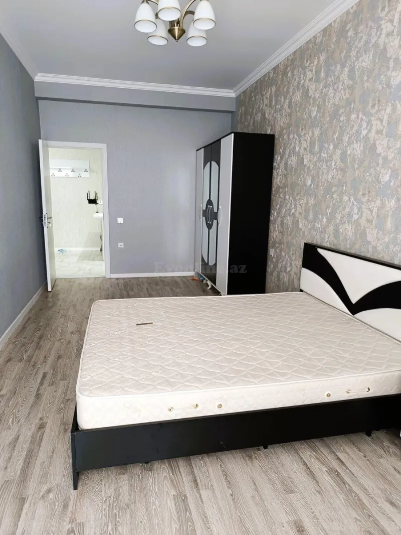 Kirayə verilir 2 otaqlı Mənzil Yeni tikili 80 m² Nəsimi r. - şəkil 3