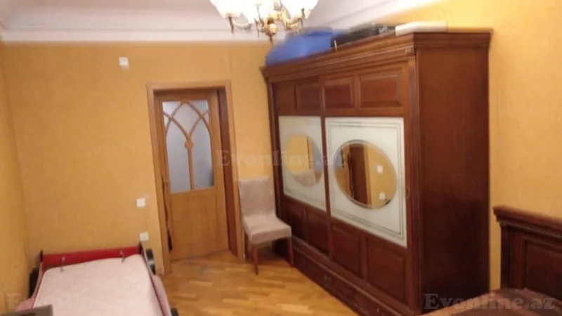 3 otaqlı Mənzil 68 m² 8-ci kilometr Kirayə verilir