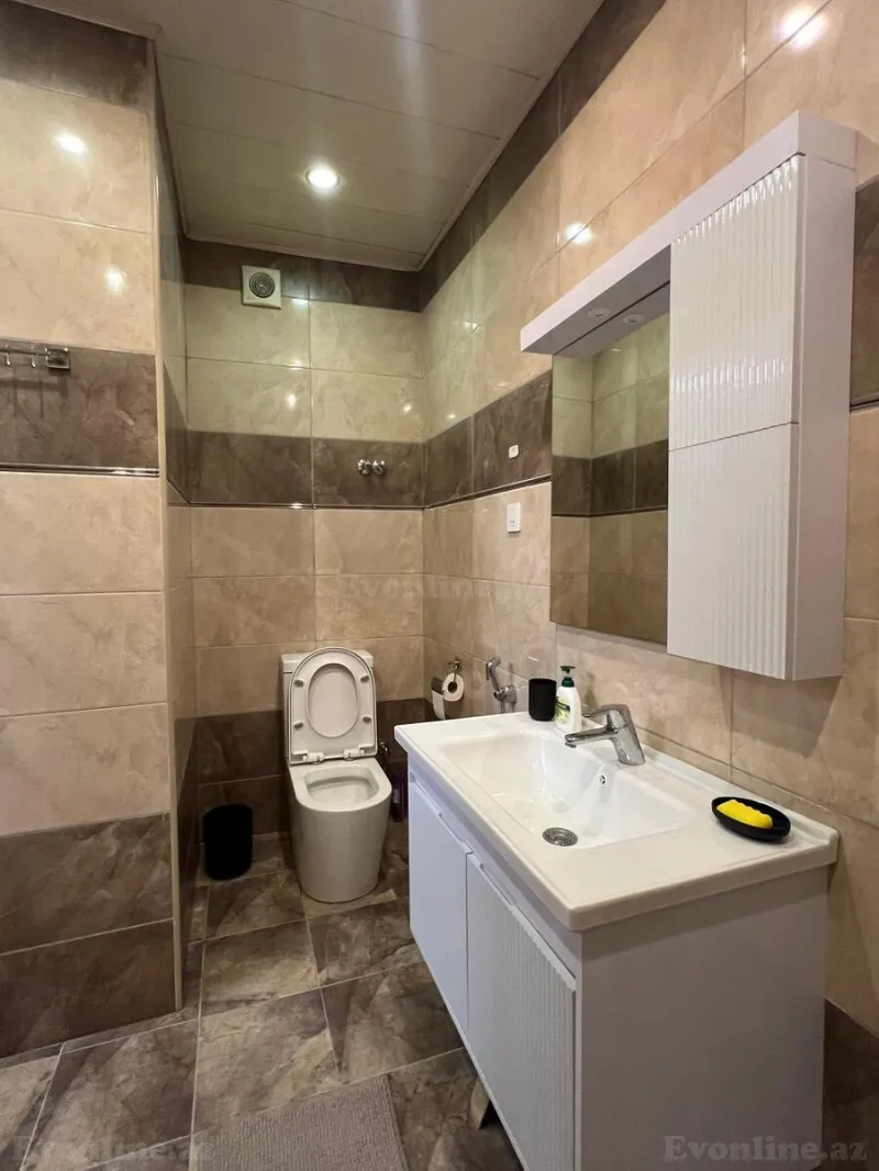 Kirayə verilir 3 otaqlı Mənzil Köhnə tikili 70 m² Nizami m. - şəkil 7