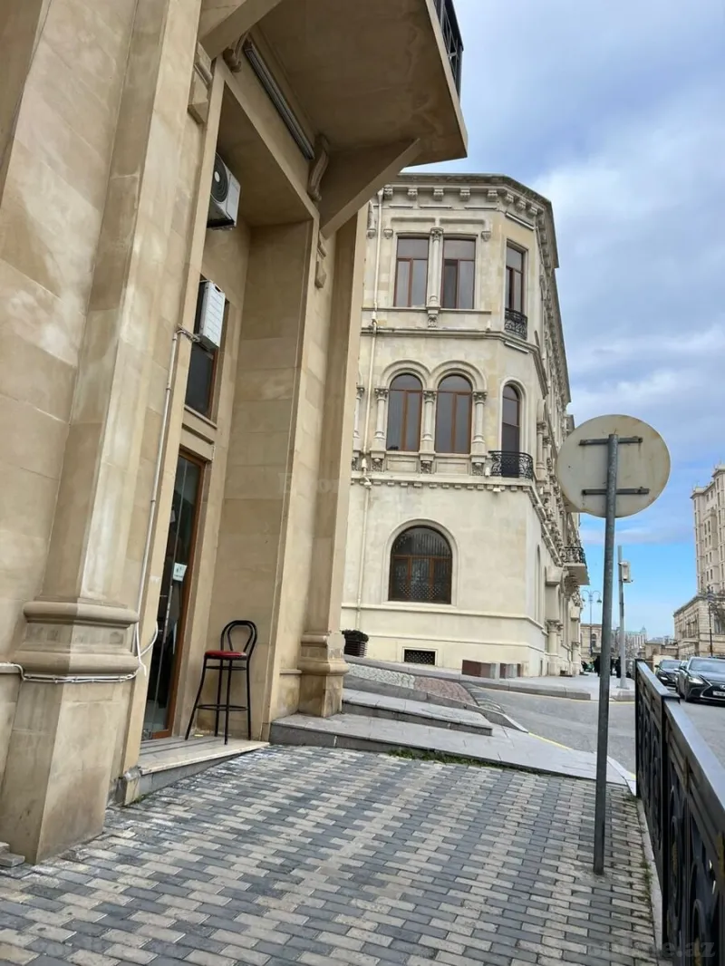 Satılır Obyekt 32 m² İçərişəhər m. - şəkil 3