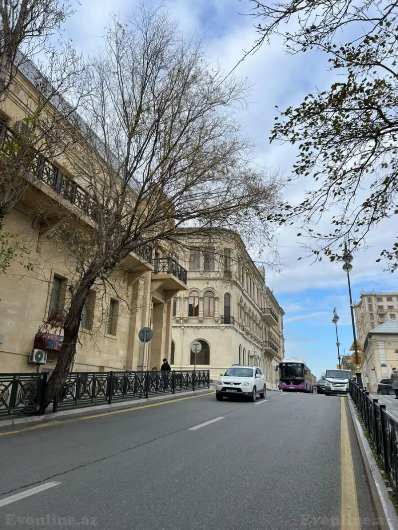 Satılır Obyekt 32 m² İçərişəhər m. - şəkil 4