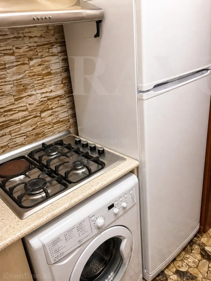 Kirayə verilir 2 otaqlı Mənzil Yeni tikili 60 m² Səbail r. - şəkil 9