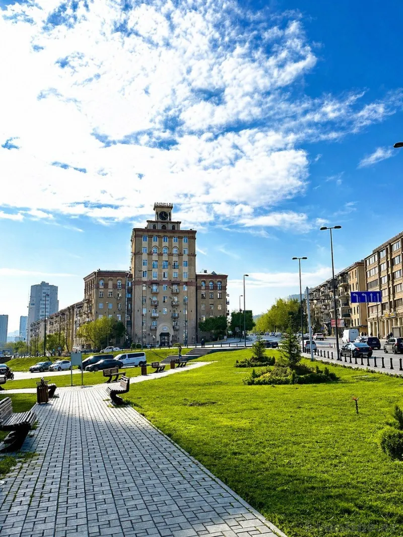 Satılır 2 otaqlı Mənzil Yeni tikili 74 m² Elmlər Akademiyası m. - şəkil 25