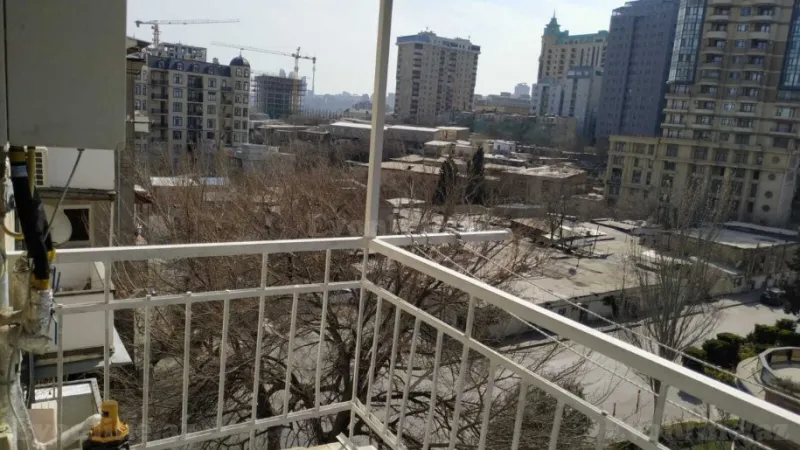 Kirayə verilir 3 otaqlı Mənzil Köhnə tikili 65 m² Nizami m. - şəkil 16