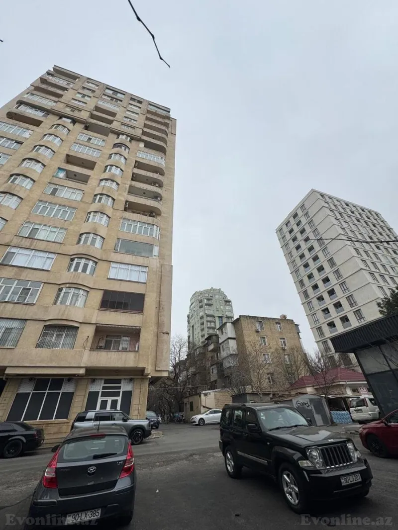 Kirayə verilir 2 otaqlı Mənzil Yeni tikili 85 m² İnşaatçılar m. - şəkil 15