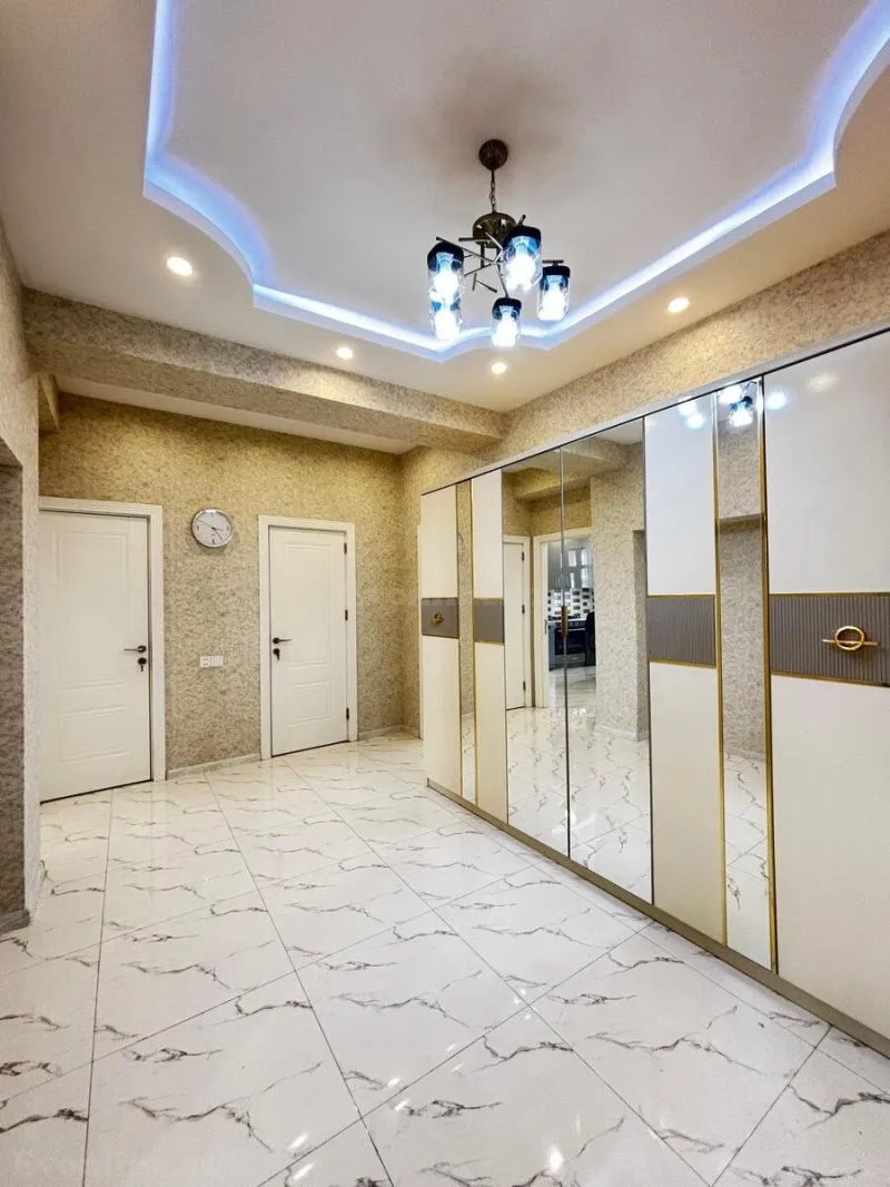 Satılır 3 otaqlı Mənzil Yeni tikili 135 m² Neftçilər m. - şəkil 10