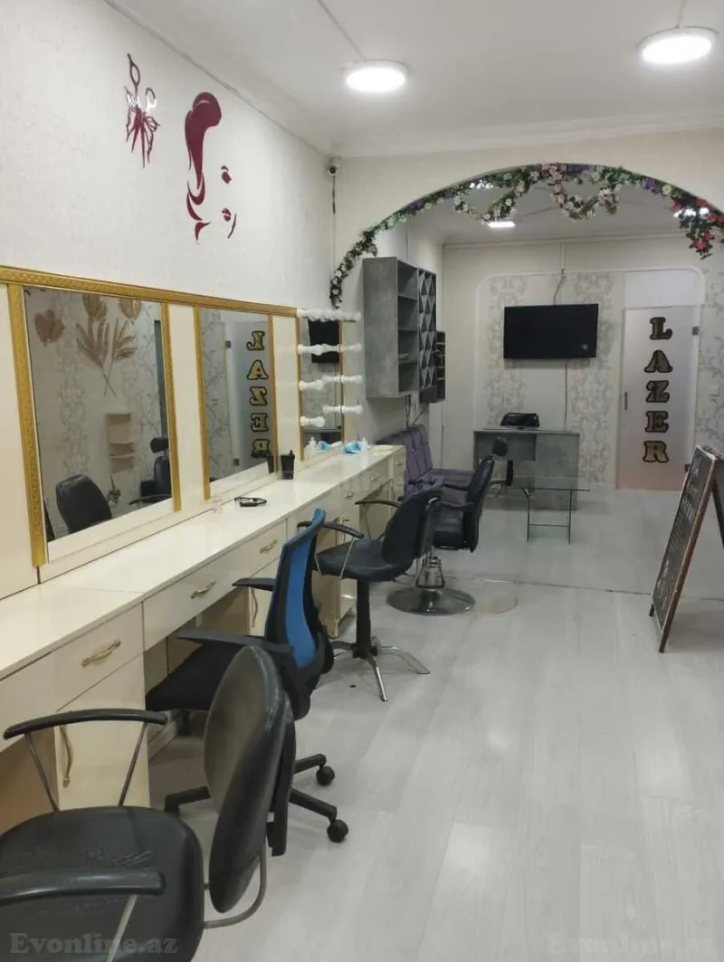 Obyekt 40 m² 4-cü mikrorayon Satılır