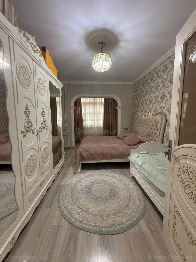 Satılır 2 otaqlı Mənzil Köhnə tikili 70 m² Həzi Aslanov m. - şəkil 4