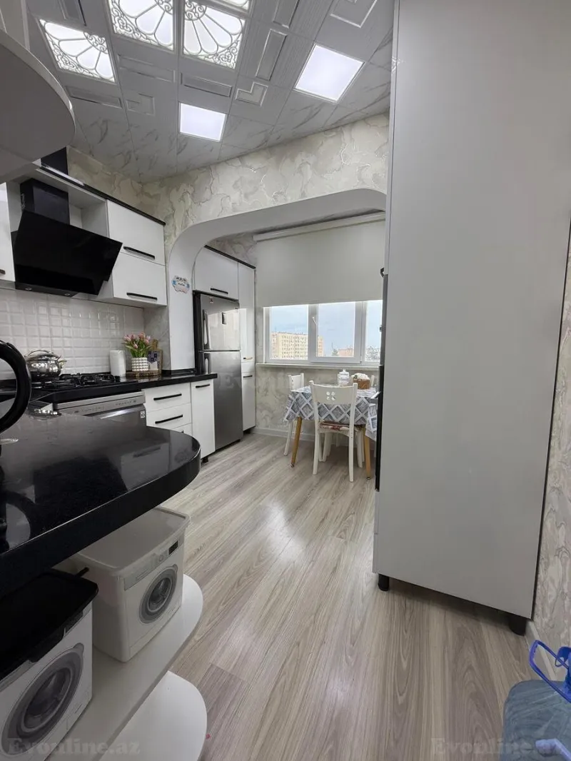 Satılır 2 otaqlı Mənzil Köhnə tikili 70 m² Həzi Aslanov m. - şəkil 6