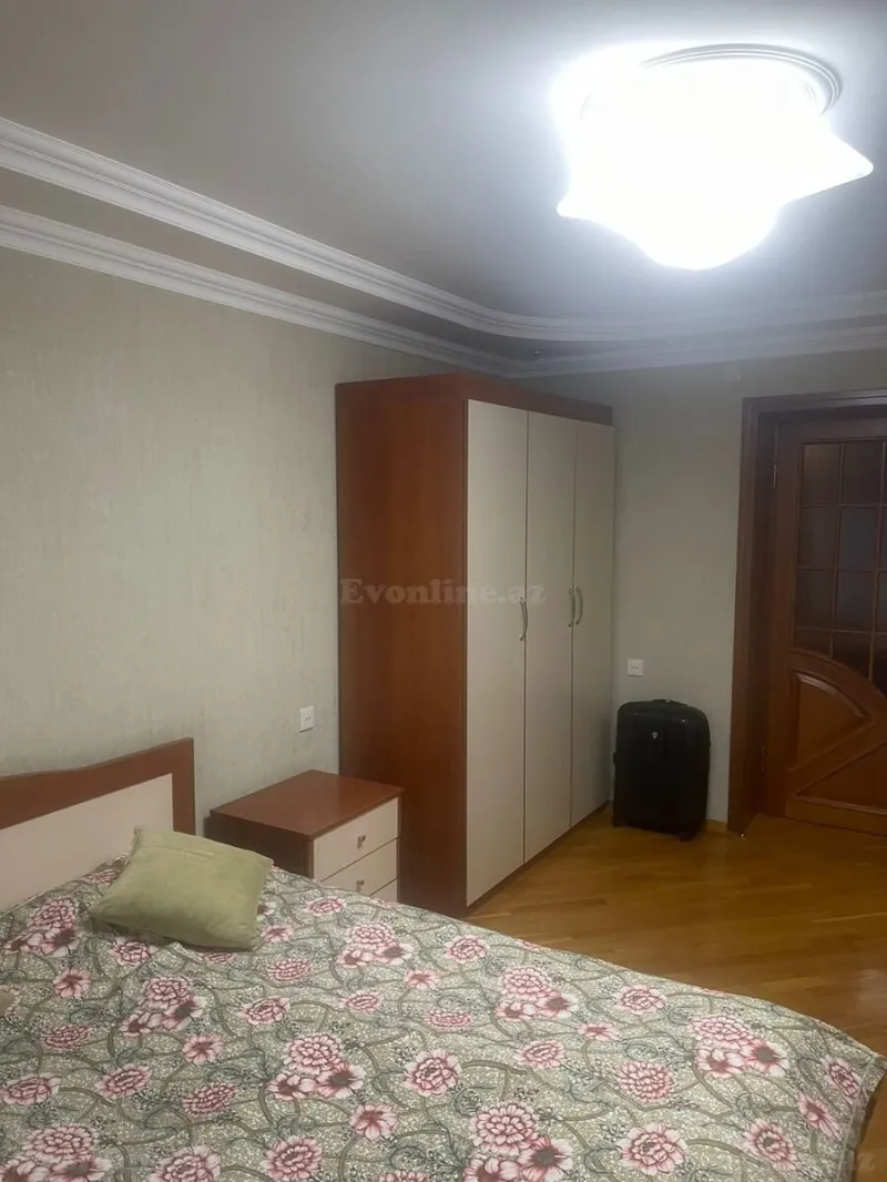 Satılır 3 otaqlı Mənzil Köhnə tikili 90 m² Yasamal - şəkil 6