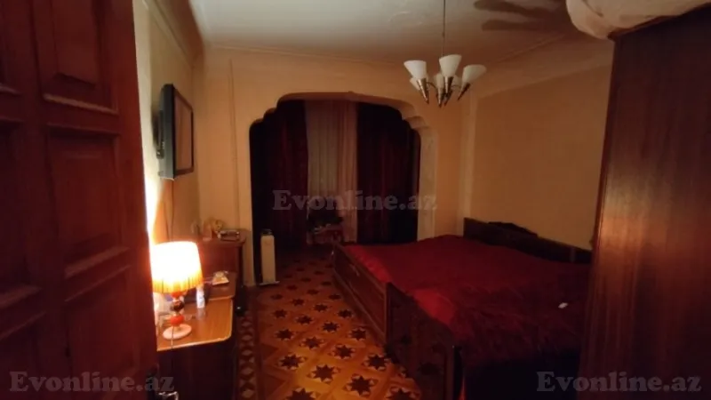 Satılır 4 otaqlı Mənzil Köhnə tikili 110 m² Nəriman Nərimanov m. - şəkil 4