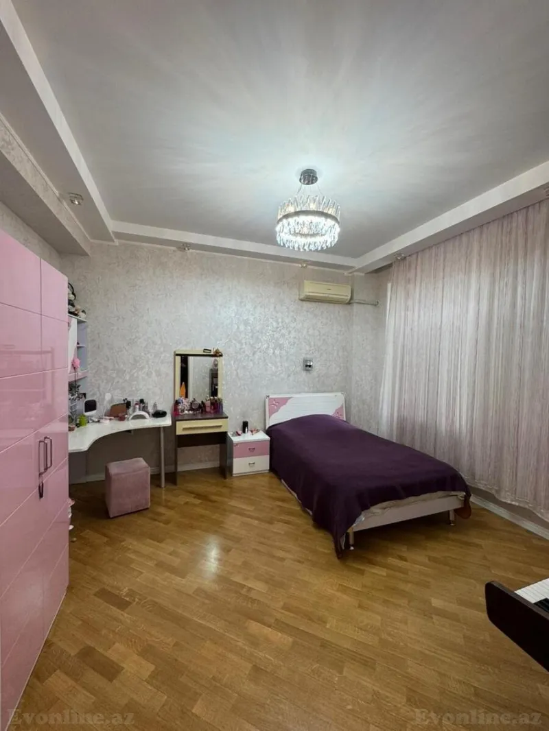 Satılır 4 otaqlı Mənzil Yeni tikili 150 m² 8 Noyabr m. - şəkil 4