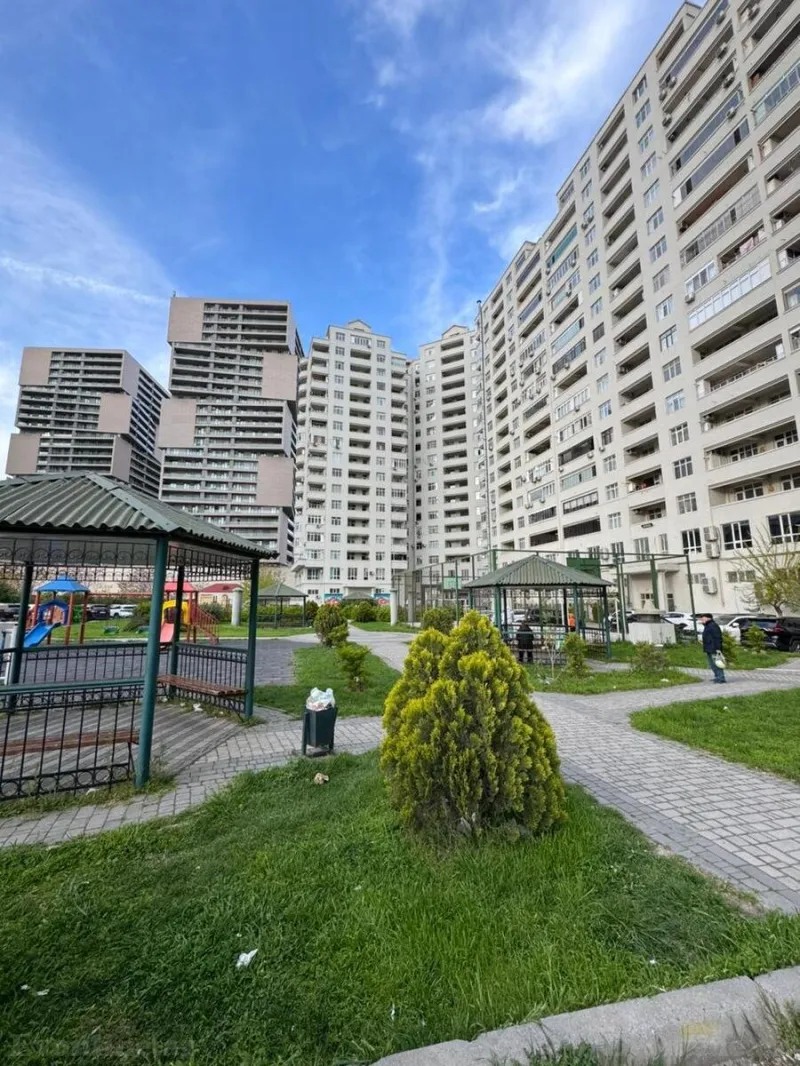 Satılır 4 otaqlı Mənzil Yeni tikili 150 m² 8 Noyabr m. - şəkil 15