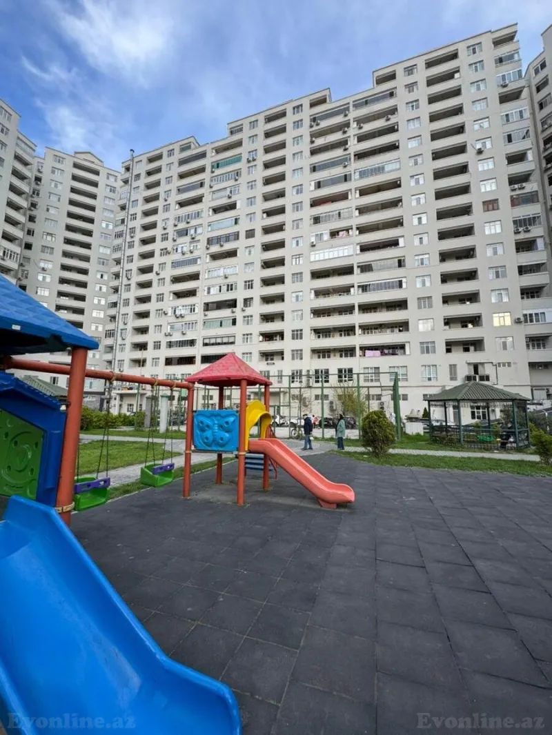 Satılır 4 otaqlı Mənzil Yeni tikili 150 m² 8 Noyabr m. - şəkil 21