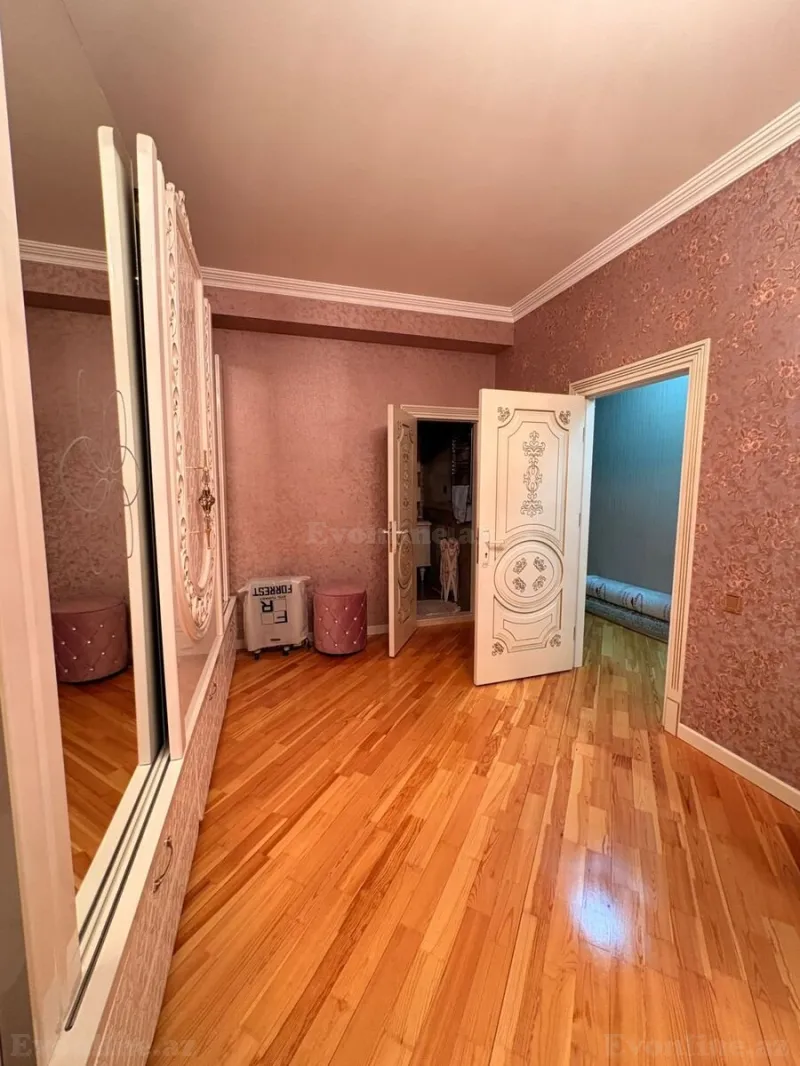 Satılır 6 otaqlı Mənzil Yeni tikili 230 m² Həzi Aslanov m. - şəkil 5