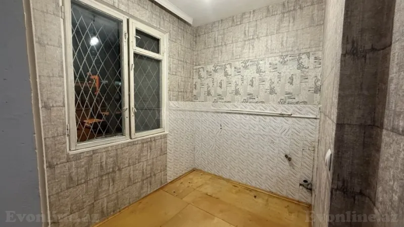Satılır 2 otaqlı Mənzil Köhnə tikili 45 m² 7-ci mikrorayon - şəkil 5
