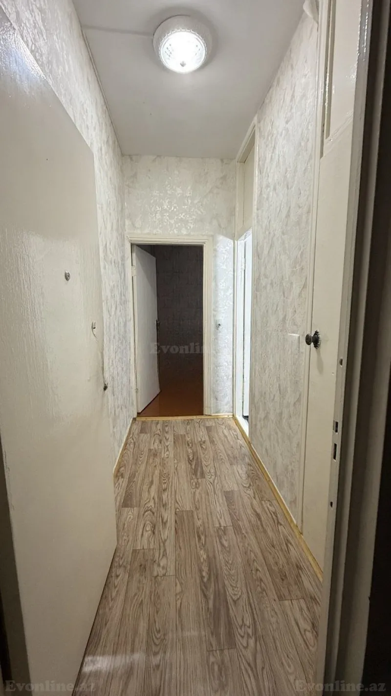 Satılır 2 otaqlı Mənzil Köhnə tikili 45 m² 7-ci mikrorayon - şəkil 6
