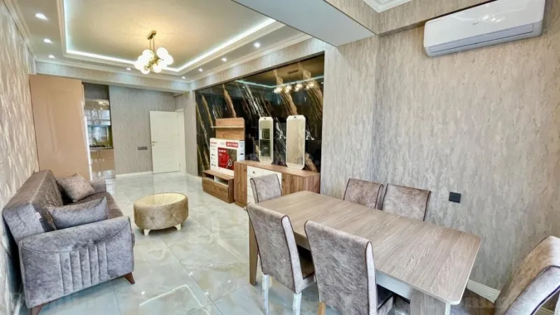 3 otaqlı Mənzil 115 m² 28 May m. Kirayə verilir