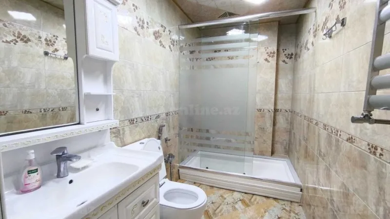 Kirayə verilir 4 otaqlı Mənzil Yeni tikili 135 m² Elmlər Akademiyası m. - şəkil 13