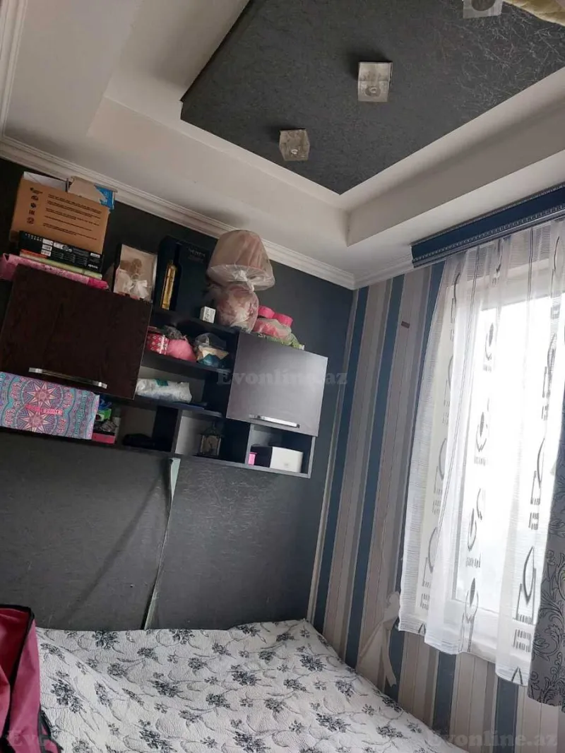 1 otaqlı Mənzil 30 m² Binəqədi r. Satılır