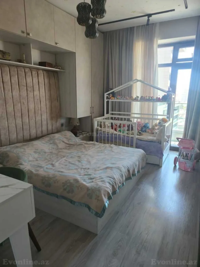 Satılır 2 otaqlı Mənzil Yeni tikili 68 m² 8 Noyabr m. - şəkil 5