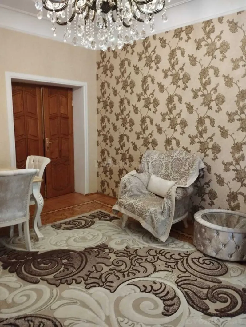 3 otaqlı Mənzil 73 m² Elmlər Akademiyası m. Kirayə verilir