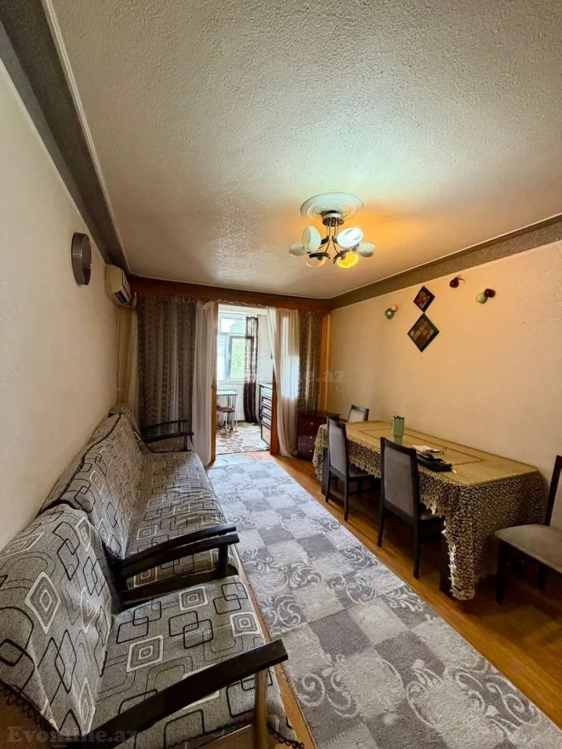 Satılır 3 otaqlı Mənzil Köhnə tikili 50 m² 8-ci mikrorayon - şəkil 2