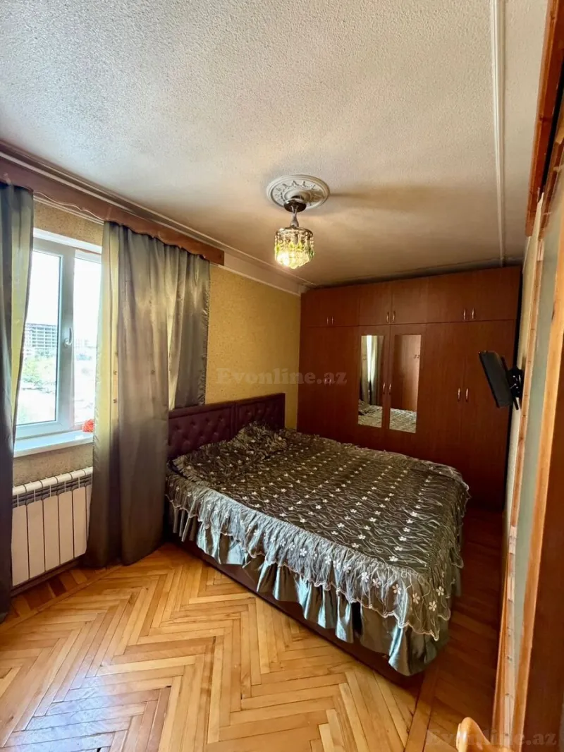 Satılır 3 otaqlı Mənzil Köhnə tikili 50 m² 8-ci mikrorayon - şəkil 4