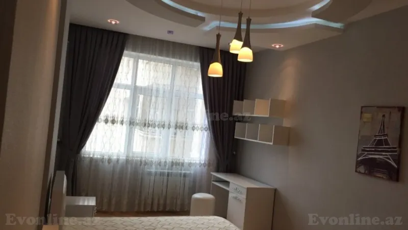 Kirayə verilir 3 otaqlı Mənzil Yeni tikili 150 m² 8 Noyabr m. - şəkil 12