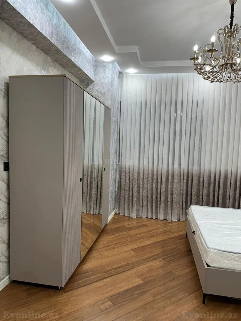 Kirayə verilir 4 otaqlı Mənzil Yeni tikili 170 m² Xətai r. - şəkil 8