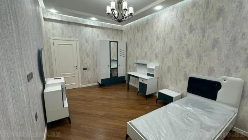 Kirayə verilir 4 otaqlı Mənzil Yeni tikili 170 m² Xətai r. - şəkil 12