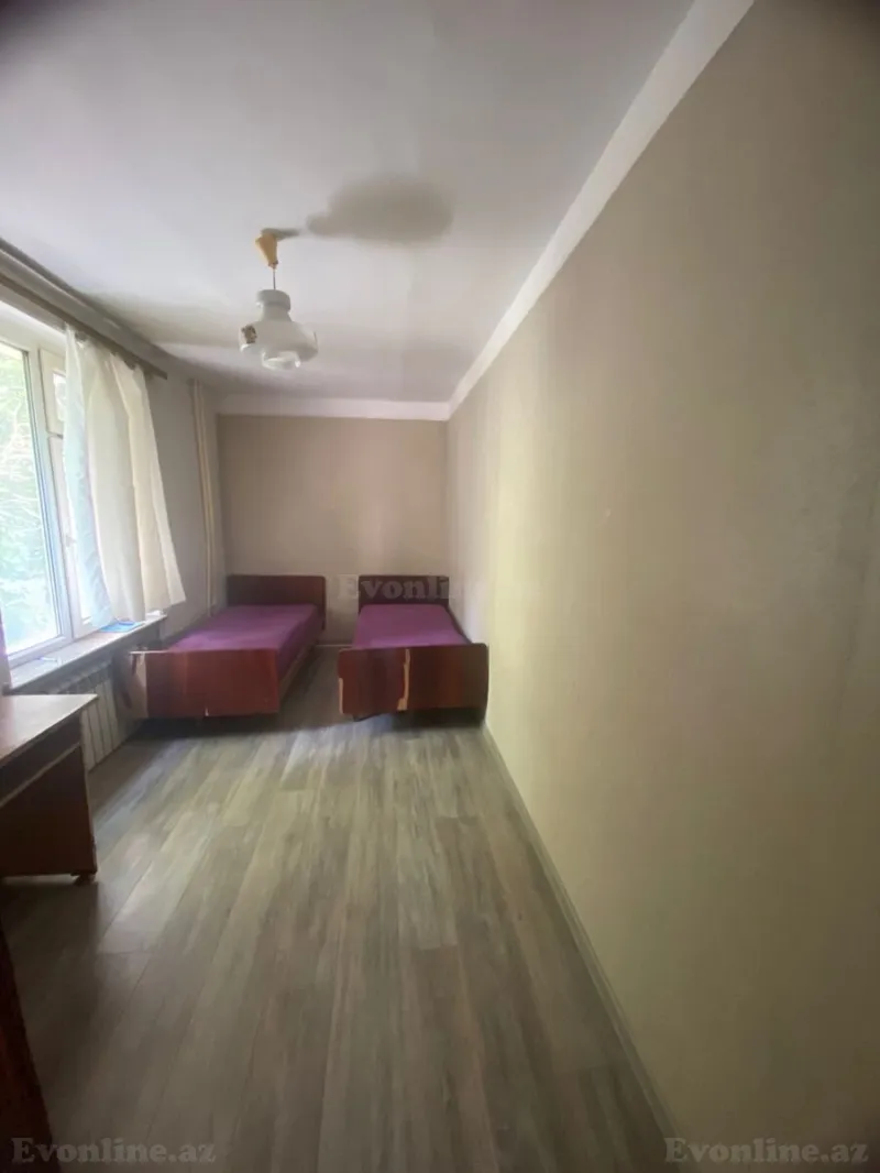Satılır 3 otaqlı Mənzil Köhnə tikili 55 m² Elmlər Akademiyası m. - şəkil 3