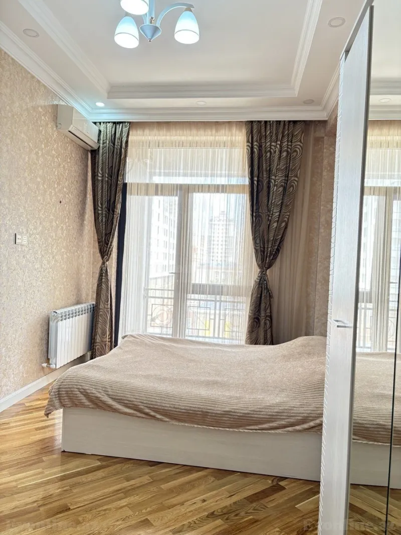 Kirayə verilir 3 otaqlı Mənzil Yeni tikili 98 m² 8 Noyabr m. - şəkil 4